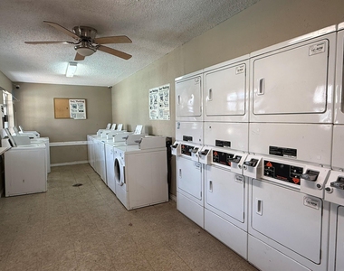 9825 Park Lane Court - Photo Thumbnail 26