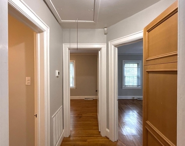 4908 Elder Avenue - Photo Thumbnail 15