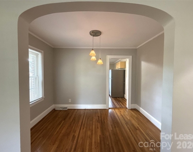 4908 Elder Avenue - Photo Thumbnail 4