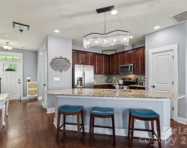 3835 Willow Green Place - Photo Thumbnail 4