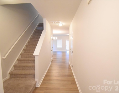 220 Briana Marie Way - Photo Thumbnail 2
