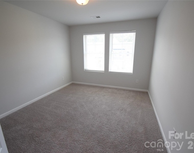 220 Briana Marie Way - Photo Thumbnail 19