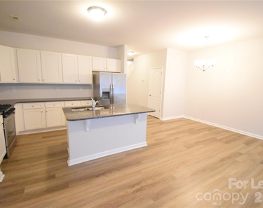 220 Briana Marie Way - Photo Thumbnail 4