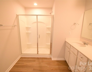 220 Briana Marie Way - Photo Thumbnail 12