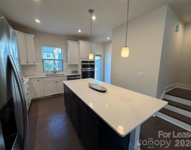 16034 Roscoe Lane - Photo Thumbnail 3