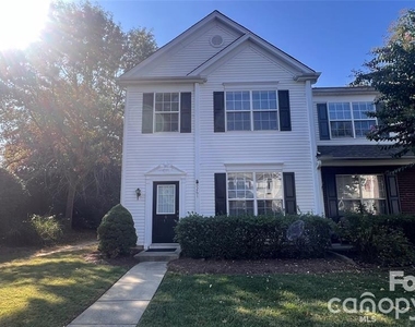 3261 Mannington Drive - Photo Thumbnail 1