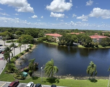 250 Jacaranda Drive - Photo Thumbnail 3
