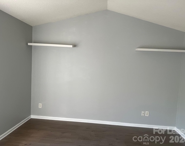 5209 Ficus Tree Lane - Photo Thumbnail 7