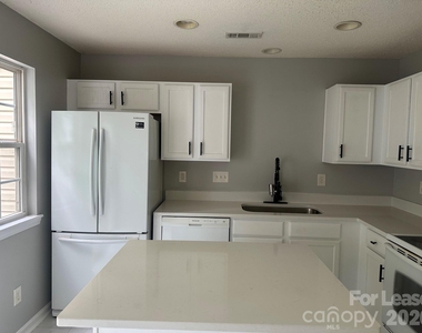 5209 Ficus Tree Lane - Photo Thumbnail 3