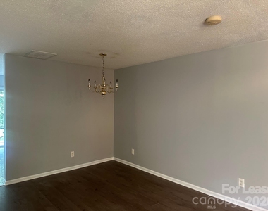 5209 Ficus Tree Lane - Photo Thumbnail 2