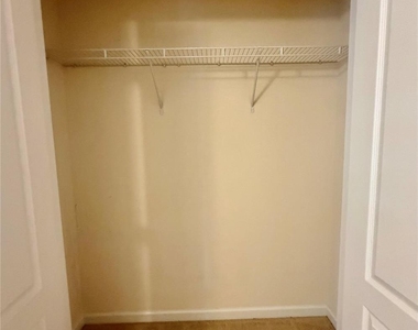 4019 Oakmere Road - Photo Thumbnail 25
