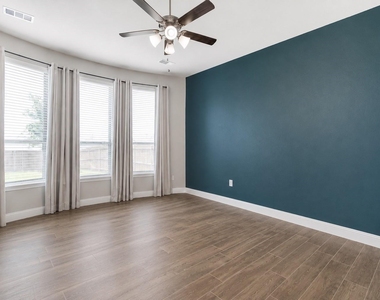 6109 Marigold Drive - Photo Thumbnail 13