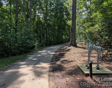 103 Abingdon Circle - Photo Thumbnail 35