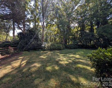 103 Abingdon Circle - Photo Thumbnail 25