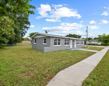 968 W 9th Street - Photo Thumbnail 23