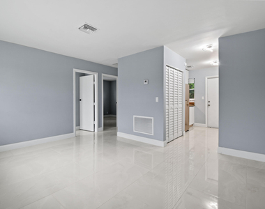 968 W 9th Street - Photo Thumbnail 29