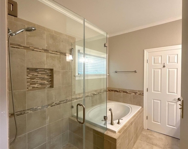 2649 Willowbrook Drive - Photo Thumbnail 13