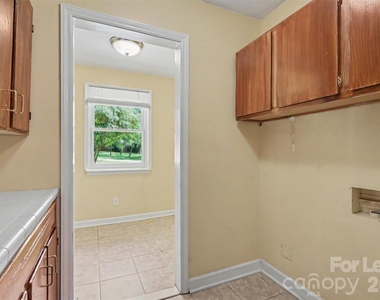 7017 Linda Lake Drive - Photo Thumbnail 18