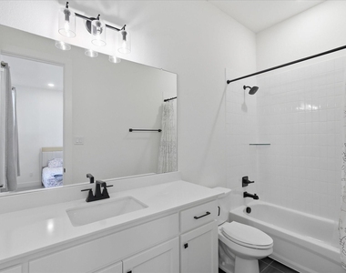 320 Telico Court - Photo Thumbnail 18