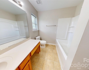 10131 Ballyclare Court - Photo Thumbnail 22