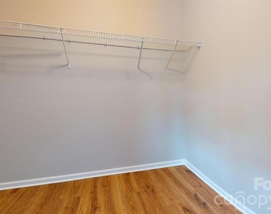 10131 Ballyclare Court - Photo Thumbnail 24