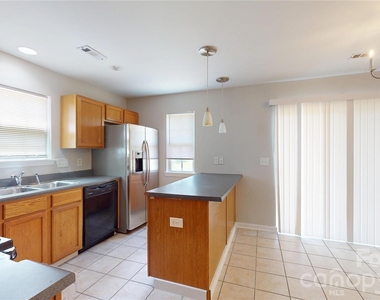 10131 Ballyclare Court - Photo Thumbnail 10