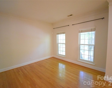 3704 Wind Ridge Place - Photo Thumbnail 6