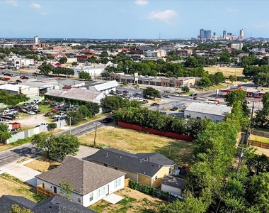 2817 Clinton Avenue - Photo Thumbnail 33