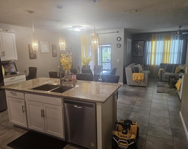 6038 Nw Regent Street - Photo Thumbnail 14