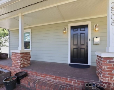 2508 Rozzelles Ferry Road - Photo Thumbnail 6
