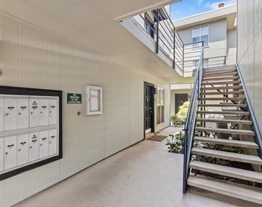 4211 Holland Avenue - Photo Thumbnail 17