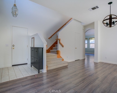 15984 Paul Court - Photo Thumbnail 4