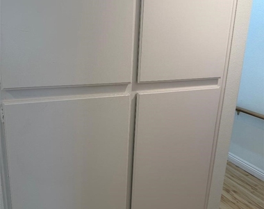 5215 Rosemead Boulevard - Photo Thumbnail 13
