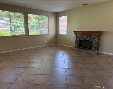 5934 Greyville - Photo Thumbnail 3