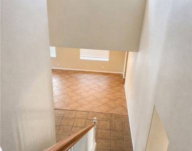 5934 Greyville - Photo Thumbnail 10