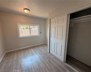 258 E Hill - Photo Thumbnail 14