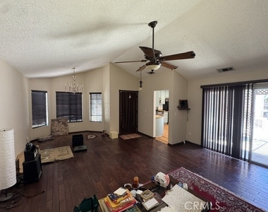 791 Kingfisher Court - Photo Thumbnail 2