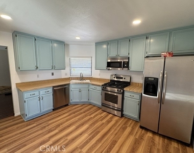 791 Kingfisher Court - Photo Thumbnail 4
