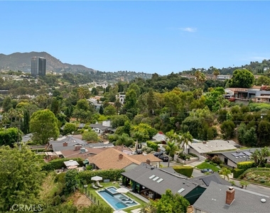 3627 Willowcrest Avenue - Photo Thumbnail 25