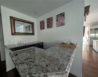 2822 Jason Court - Photo Thumbnail 13
