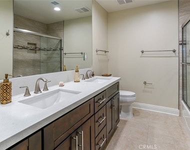 7522 Fountain Avenue - Photo Thumbnail 1