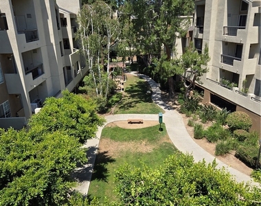 5520 Owensmouth - Photo Thumbnail 22