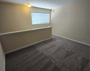 5520 Owensmouth - Photo Thumbnail 28