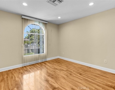 6942 Alcove - Photo Thumbnail 9
