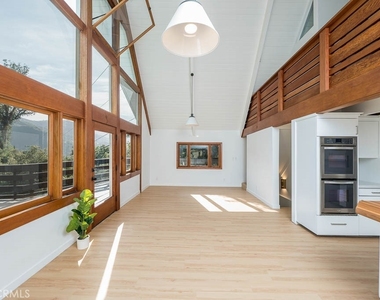 21670 Encina Road - Photo Thumbnail 7