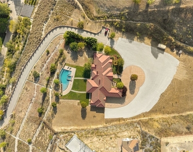 10727 W Stallion Ranch Road - Photo Thumbnail 37