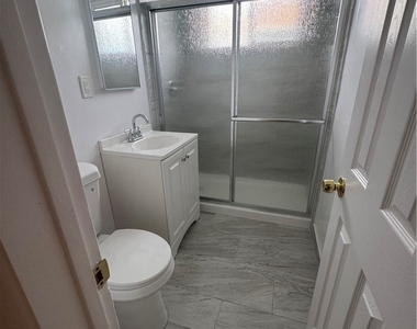 608 E Lexington Drive - Photo Thumbnail 1