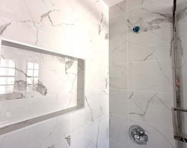 2931 Plaza Del Amo - Photo Thumbnail 8