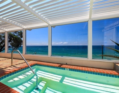 565 Esplanade - Photo Thumbnail 25
