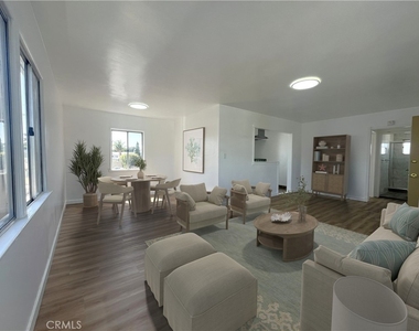 2220 Delaware - Photo Thumbnail 2